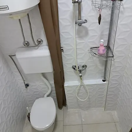 Dvoriste Danguba * Nova Pazova